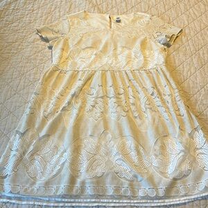 Old Navy lace dress